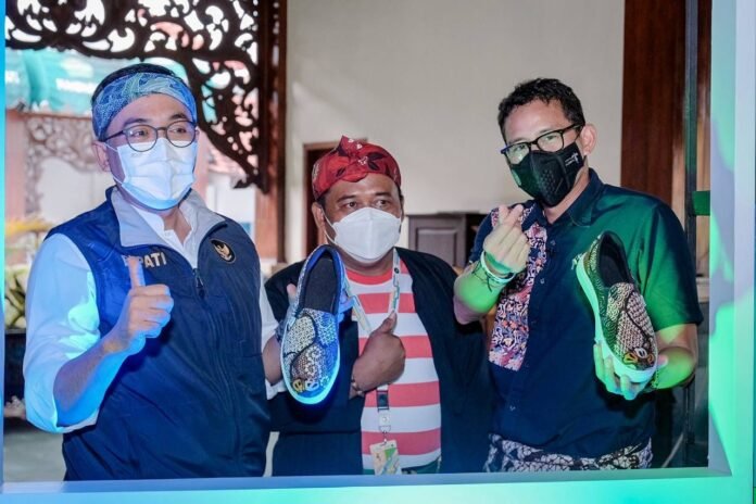 FOTO 25 Mei_Sandiaga dan pamekasan