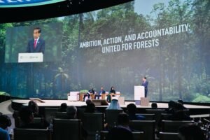 FOTO 3 Des_Presiden Jokowi berbicara pada Presidency Session on Protecting Nature