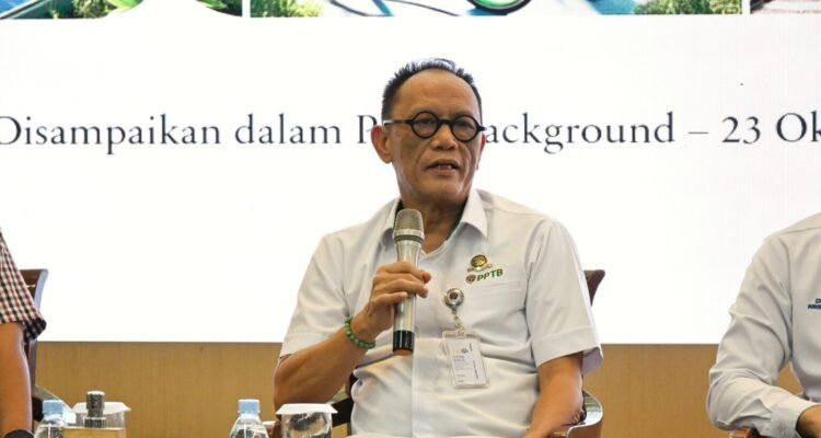 FOTO 24 Okt_Press Background bertema Transportasi Berkelanjutan untuk Masa Depan di Kantor Kementerian Perhubungan 1