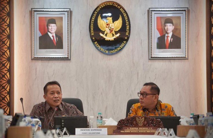 FOTO 25 Okt_Rapat Pembahasan Percepatan Rencana Investasi Bioetanol, di kantor Kementerian Investasi dan Hilirisasi, Jakarta. djka