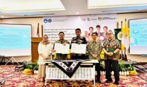 FOTO 31 Okt_Penandatanganan kerja sama antara Kementerian Kelautan dan Perikanan (KKP) dan Universitas Gadjah Mada (UGM) Yogyakarta. (dok. kkp)