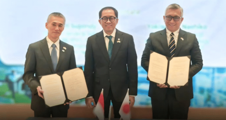 FOTO 8 Okt_Wakil Menteri Perindustrian Faisol Riza (tengah) di Forum Bisnis pada Paviliun Indonesia dalam rangkaian World Expo 2025 Osaka. (instagram