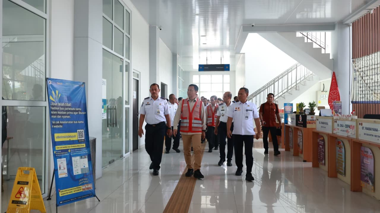 FOTO 1 Nov_Direktorat Jenderal Perhubungan Darat Kementerian Perhubungan (Ditjen Hubdat Kemenhub) melakukan inspeksi 2