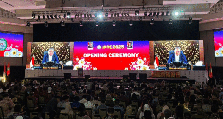 FOTO 16 Nov_Ceremo kelapa sawit