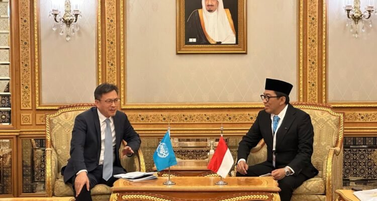 FOTO 26 Nov_Wakil Menteri Perindustrian (Wamenperin) Faisol Riza (kanan) dalam pertemuan United Nations Industrial Development Organization (UNIDO)