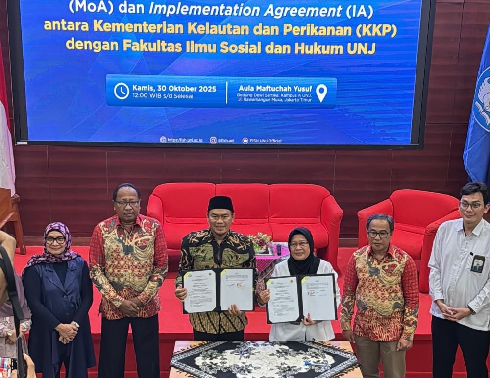 FOTO 3 Nov_Kuliah umum bertemakan Laut Sebagai Ruang Hidup, Literasi Spasial Generasi Z dalam Penataan Ruang Laut Berkelanjutan di Kampus UNJ. i