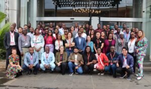 FOTO 3 Nov_kegiatan Communities in Pandemic Preparedness and Response (COPPER) melalui Community Engagement (CE) dan Community-led Monitoring (CLM) di Nairobi, Kenya.