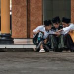 FOTO 9 Nov_Para santri sedang belajar bersama di Pondok Pesantren. (dok. direktoratpesantrenkemenag)