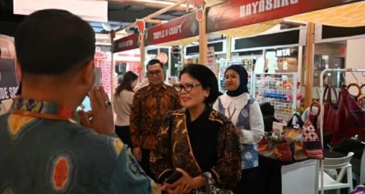 FOTO 10 Des_Saat peringatan ulang tahun kedua Local Pride Spot di Pelindo Tower, Jakarta. dok. istim