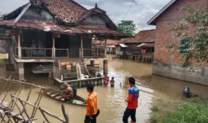 FOTO 15 Des_Wilayah terdampak banjir di Desa Tempirai Utara, Kecamatan Penukal Utara, Kabupaten Penukal Abab Lematang Ilir, Provinsi Sumatra Utara
