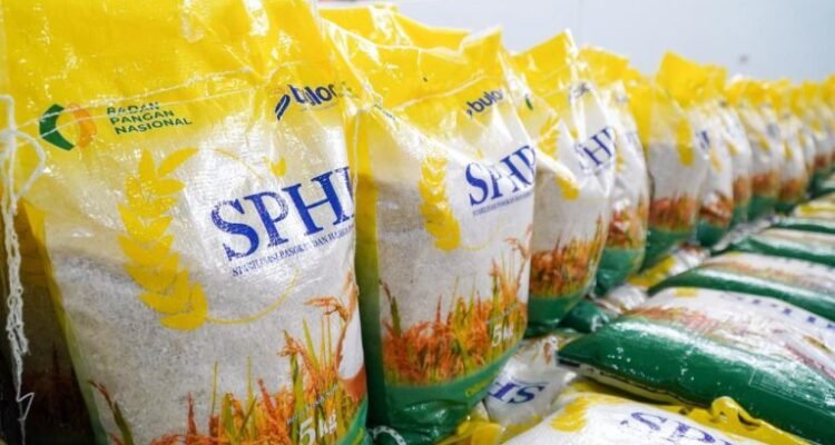 FOTO 21 Sept_Stok beras beras Stabilisasi Pasokan dan Harga Pangan (SPHP) yang siap didistribusikan. (dok. bulog.co.id)
