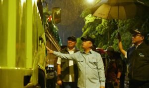 FOTO 24 Des_Meninjau aktivitas penyeberangan Jawa - Sumatra. (dok. kemenhub) 1