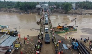 FOTO 31 Des_Jembatan Bailey Kutablang yang berada di jalur nasional Medan - Banda Aceh, Kabupaten Bireuen, Provinsi Aceh. dok. tniad.mil.id