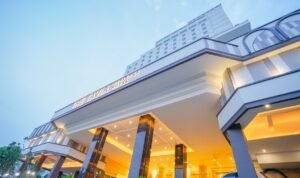 FOTO 8 Des_Acara Malam Tahun Baru di The Tavia Heritage Hotel. (dok. istimewa