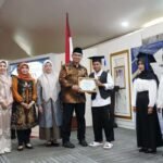FOTO 1 Jan_Wisuda Sekolah Pra Nikah Tahun 2025 yang berlangsung di SG 1 Cibinong. (dok. jabarprov