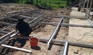 FOTO 14 Jan_Pembangunan Hunian Sementara Tahap I di Nagari Anduring, Kecamatan Asam Pulau, Kabupaten Padang Pariaman, Sumatra Barat. bnpb)