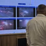 FOTO 3 Jan_Menhub Dudy Pantau Arus Lalu Lintas 1