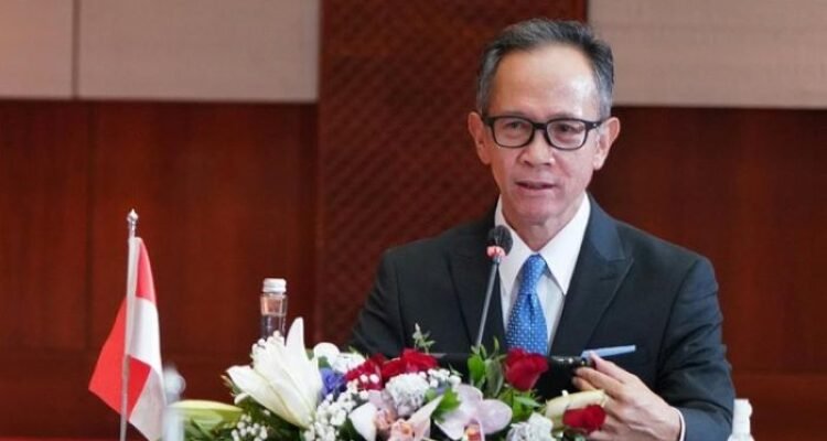 FOTO 30 Jan_Ketua Komisioner Otoritas Jasa Keuangan (OJK) Mahendra Siregar mengundurkan diri dari jabatannya. (dok. kemenlu