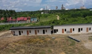 FOTO 30 Jan_Progres pembangunan hunian sementara (huntara) di Desa Blang Naleung Mameh, Kecamatan Muara, Kota Lhokseumawe.