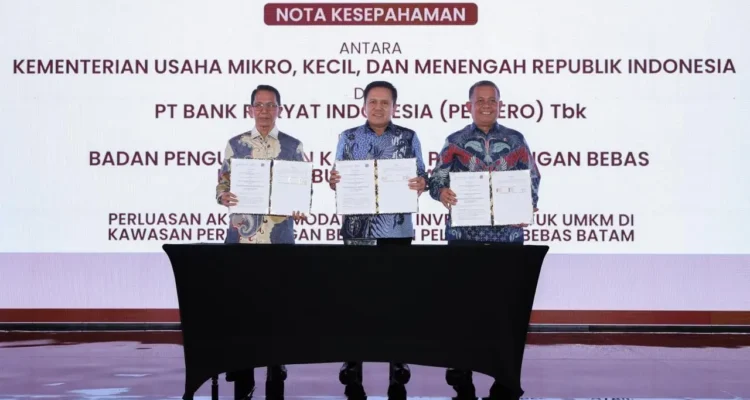 FOTO 31 Jan_Acara penandatanganan nota kesepahaman bersama Badan Pengusahaan (BP) Batam dan BRI di Batam. (dok. umkm.go.id)