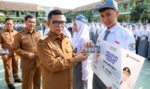 FOTO 4 Jan_Program Sekolah Gratis untuk siswa di Provinsi Banten. (dok. pemprovbanten)