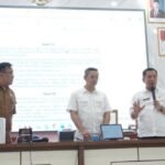 FOTO 6 Jan_Sosialisasi Pemilihan Kepala Desa Serentak Berbasis Elektronik tahun 2025, bertempat di Aula Husni Hamid, Kabupaten Karawang. karawangkab.go.id