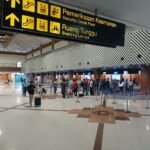 FOTO 9 Jan_Aktivitas penumpang di Bandara Juanda, Jawa Timur. (dok. hubudkemenhub)