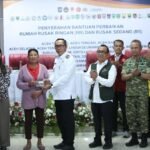 FOTO 13 Febr_Penyerahan rumah di Tapanuli Utara