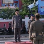 FOTO 16 Febr_Wakil Wali Kota Padang Maigus Nasir saat memimpin apel gabungan dalam rangka menyambut Ramadan 1447 Hijriah 2026 Masehi di Mako Satpol PP Kota Padang.