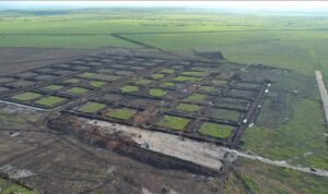 FOTO 17 Febr_Proses pembangunan Kawasan Tambak Udang Terintegrasi di Waingapu, Kabupaten Sumba Timur, Nusa Tenggara Timur. kkp