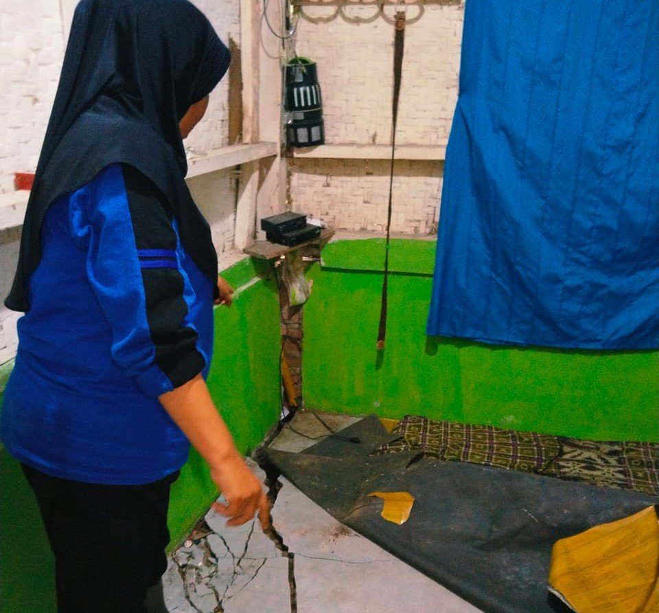 FOTO 19 Febr_Dampak yang diakibatkan bencana pergerakan tanah yang terjadi di Kabupaten Tasikmalaya, Jawa Barat. dok.