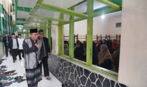 FOTO 22 Febr_Kegiatan Paket Ramadan 1447 Hijriah Pimpinan Cabang Persatuan Islam Garut Kota dan menyampaikan Kuliah Subuh. dok. jabarprov