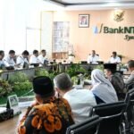 FOTO 28 Febr_Pertemuan Menteri Perhubungan Dudy Purwagandhi menemui Gubernur Provinsi Nusa Tenggara Barat 1
