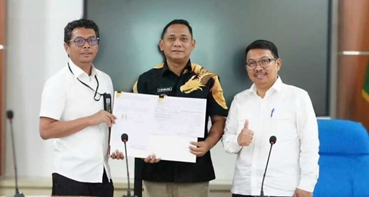 FOTO 12 Maret_Penandatanganan Nota Kesepakatan Penanganan Banjir antara Pemkab Bekasi dan Balai Besar