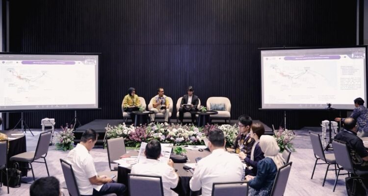 FOTO 14 Maret_Seminar Penyampaian Hasil Tenant Demand Survey dan Diskusi Investasi hubla 1