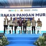 FOTO 16 Maret_kegiatan Gerakan Pangan Murah Polri dan Bulog di Perum BULOG Kantor Wilayah DKI Jakarta dan Banten, Kelapa Gading, Jakarta Utara