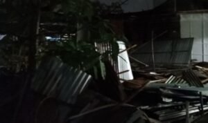 FOTO 2 Maret_Angin puting beliung melanda Kabupaten Tapin, Provinsi Kalimantan Selatan. dok. istimewa