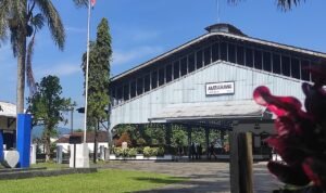 FOTO 25 Maret_Stasiun Kereta Api Ambarawa di Jawa Tengah yang juga menjadi Museum Kereta Api. (dok. wikipedia.org)