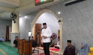 FOTO 25 Maret_Wali Kota Padang Fadly Amran