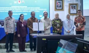 FOTO 29 Maret_Penandatanganan Kesepakatan Bersama tentang Penyelenggaraan Pengolahan Sampah