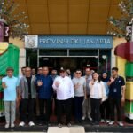 FOTO 29 Maret_Wakil Gubernur (Wagub) Jakarta Rano Karno meninjau Anjungan Provinsi Jakarta di Taman Mini Indonesia Indah (TMII), Cipayung, Jakarta Timur
