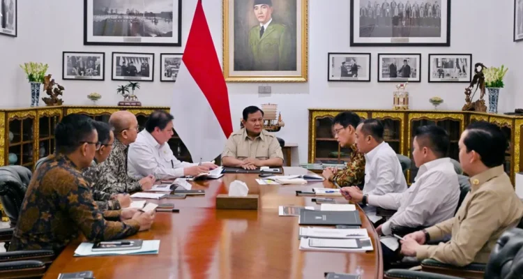 FOTO 290 Maret_Presiden rapat