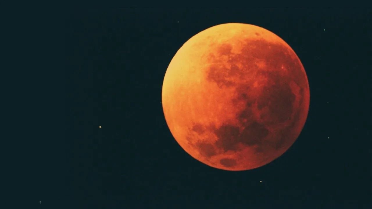 FOTO 3 Maret_Ilustrasi gerhana bulan pada malam hari. (dok. bmkg.go.id