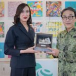 FOTO 31 Maret_Menteri Pariwisata Widiyanti Putri Wardhana bertemu Secretary-General ASEAN - Japan Centre (AJC) Kunihiko Chris Hirabayashi di Tokyo