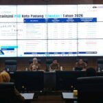 FOTO 1 April_Rapat Realisasi PAD Triwulan I 2026 Pemerintah Kota Padang di Ruang Abu Bakar Jaar, Balaikota Padang. padang.go.id