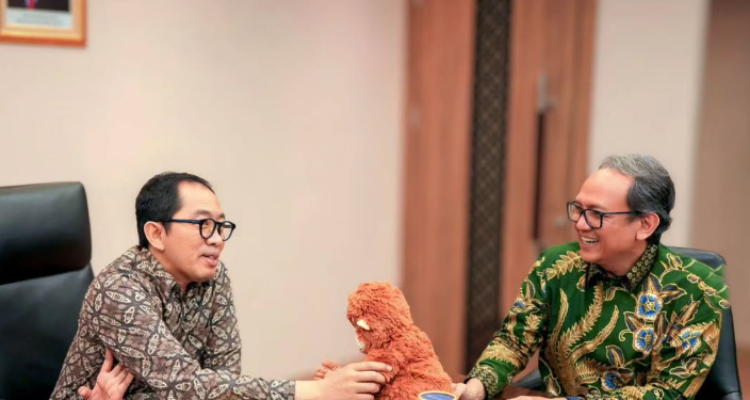 FOTO 10 April_Wakil Menteri Perindustrian (Wamenperin) Faisol Riza menerima audiensi