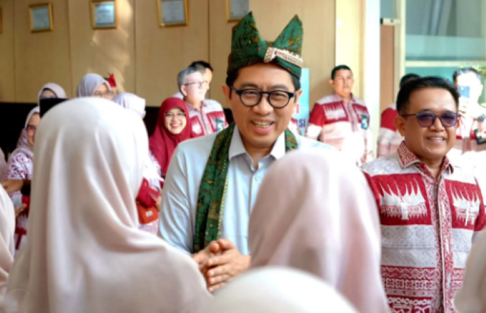 FOTO 15 April_Saat Wakil Menteri Perindustrian Faisol Riza mengunjungi sejumlah satuan kerja Kementerian Perindustrian di Padang