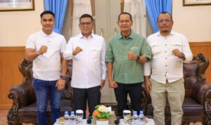 FOTO 16 April_Aliansi Serikat Pekerja dan Serikat Buruh (ASPSB) Kabupaten Serang saat diterima Gubernur Banten Andra Soni