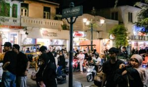 FOTO 2 April_Kunjungan wisatawan di kawasan Malioboro, Yogyakarta. dok. kemenpar