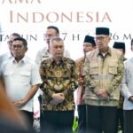 FOTO 22 April_Keberangkatan jemaah haji kloter pertama tahun 1447 Hijriah di Terminal 2F Bandar Udara Internasional Soekarno-Hatta, Tangerang, Banten. 1